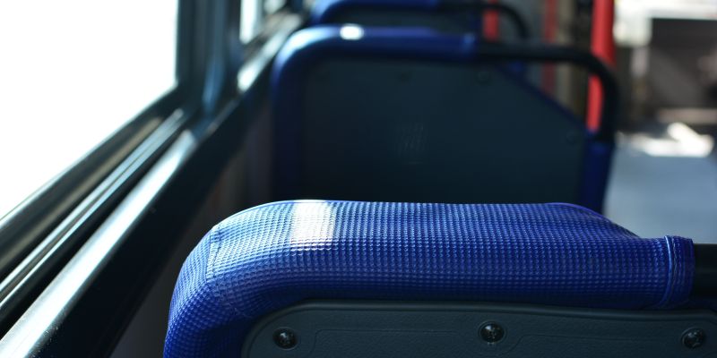 Avtobus