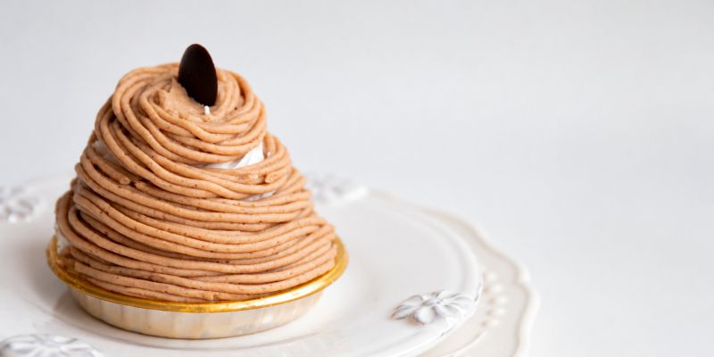 Minimalistični kostanjev Mont Blanc tart.png
