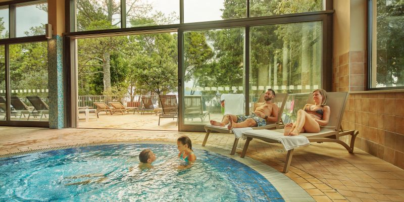 Resort Adria Ankaran ponuja vse sestavine za popolne krompirjeve počitnice, kjer se prepletajo pravljična zabava, vrhunsko udobje in sprostitev za celotno družino.