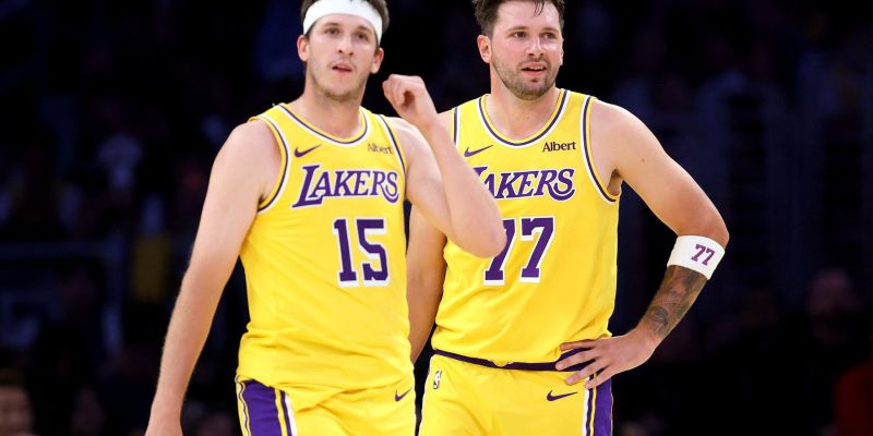 doncic reaves.jpg
