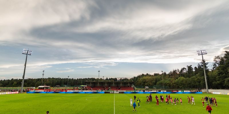 nogomet_NK_Aluminij_stadion.jpg