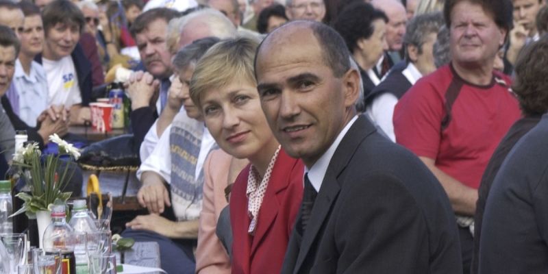 Silva Predalič, Janez Janša