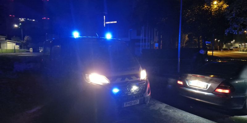 policija