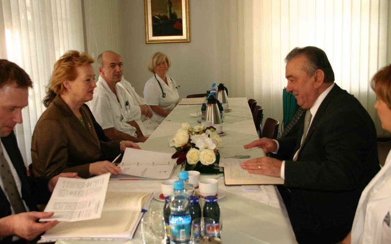 direktor1.jpg