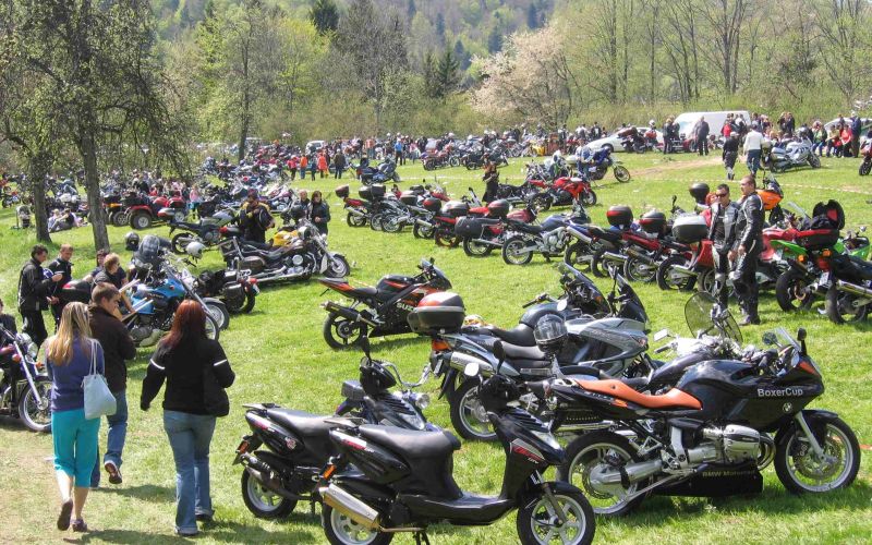 bllagoslov_motoristov__4_tisoc_april_08.jpg