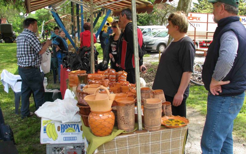 sejem_domace_in_umetne_obrti_maj_08.jpg