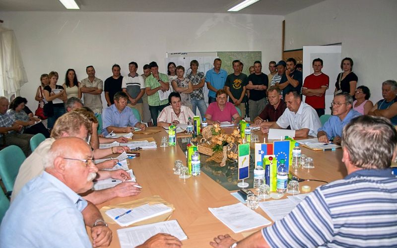 zuzemberska_seja.jpg