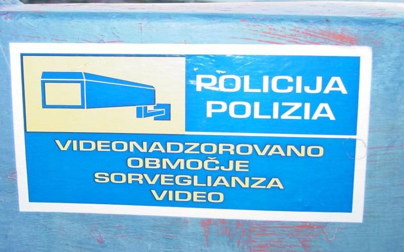polizia.jpg