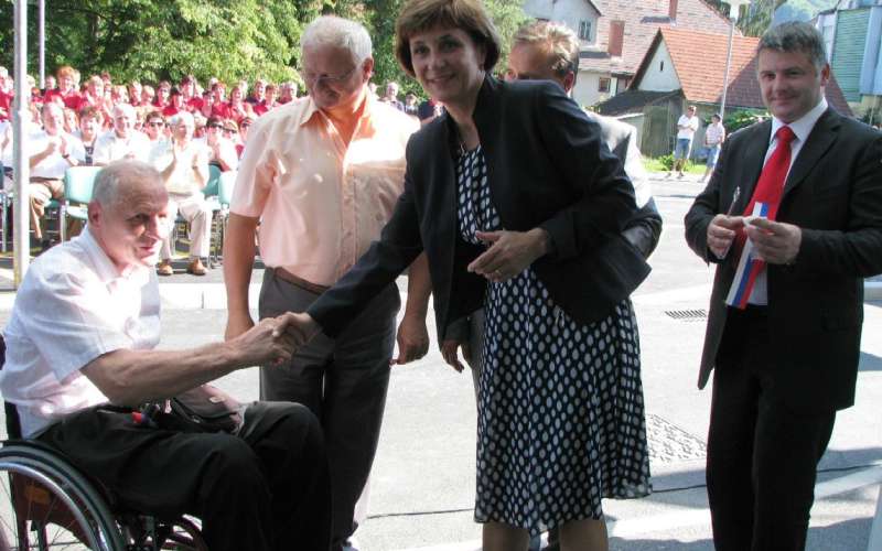 zdl_051.jpg