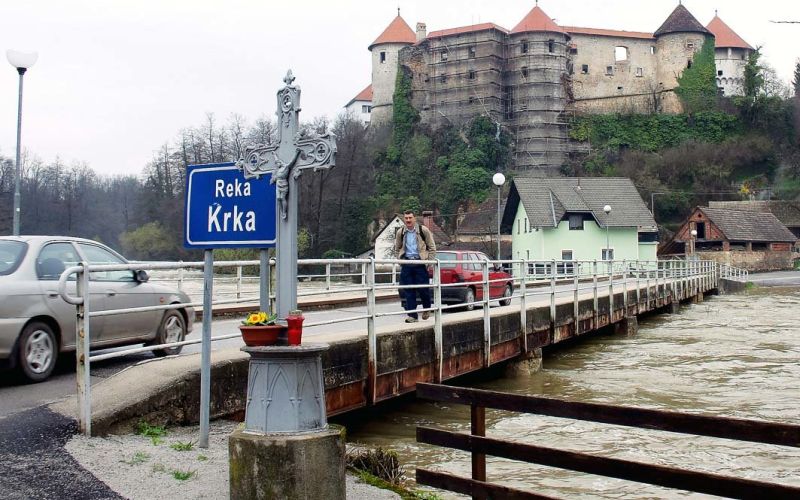 zuzemberski_most.jpg