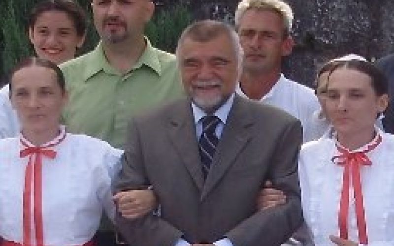 kamanje.jpg