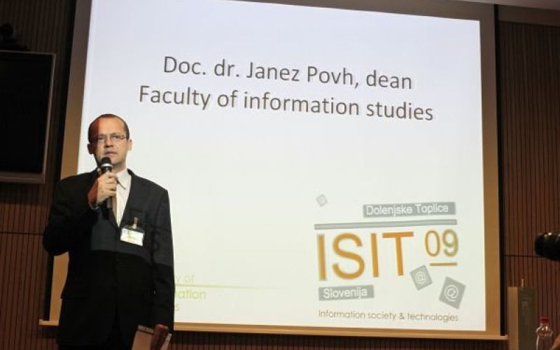 fis_konferenca_14.jpg