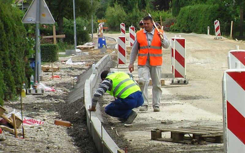 arti_e_gradnja_junij09_03.jpg