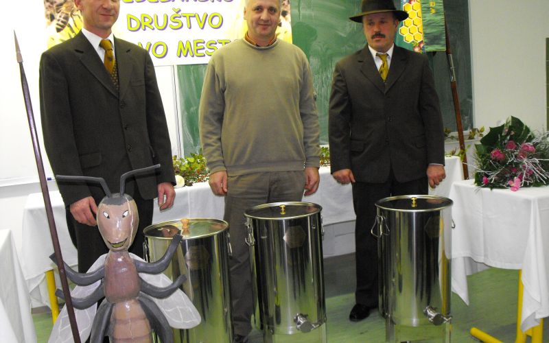 najboljsi_med_ima_alojz.jpg