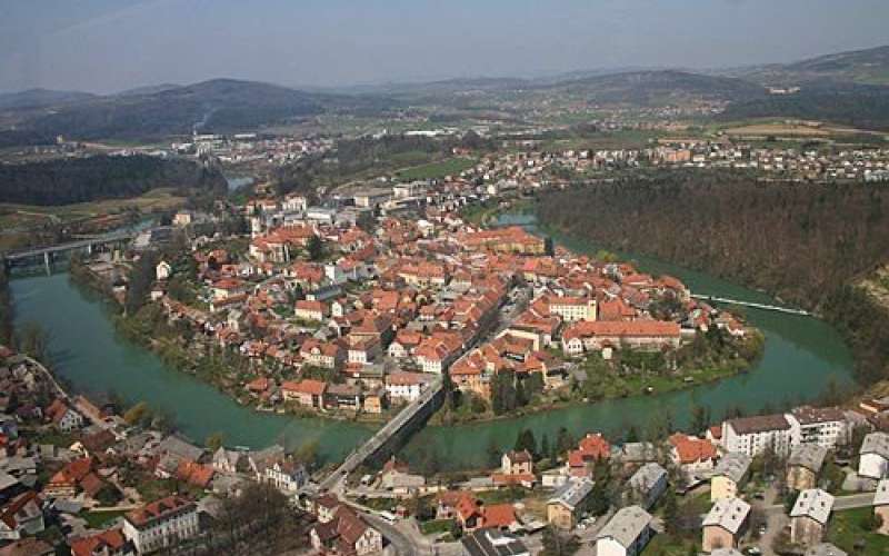 mesto_panorama.jpg