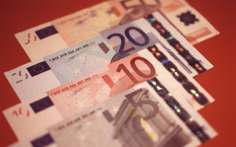 0117euros3.jpg