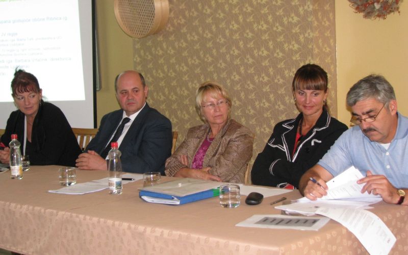 predsednica_uo_gzs_avg_2010.jpg