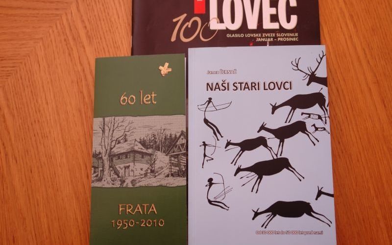 lovci_knjige.jpg