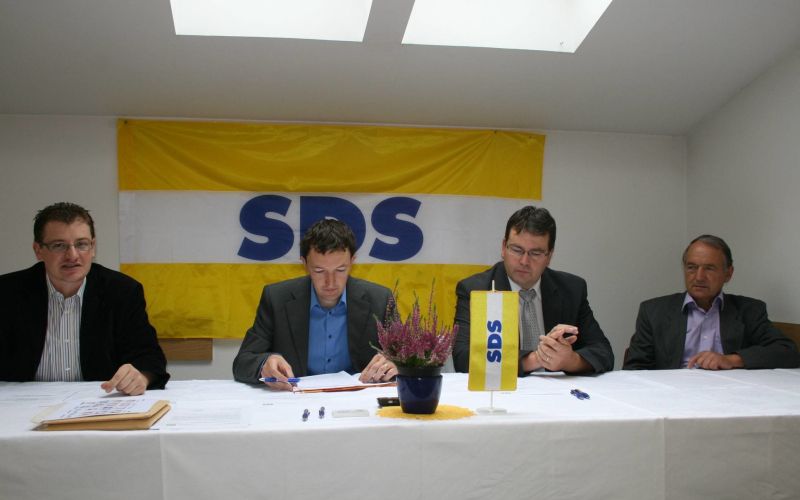 sds_predstavlja_kandidatno_listo.jpg