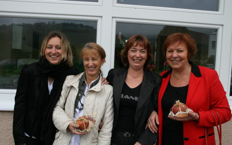 ekokoordinatorki_alja_felsner_in_helena_hribar_z_gostjam_iz_lj.jpg
