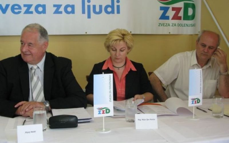 zzd_mm.jpg