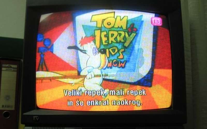 tv2.jpg