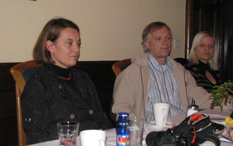 tiskovna_sds_in_sns_nov_2010.jpg