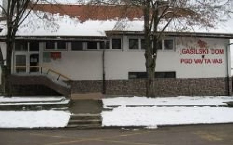obcinska_stavba_pozimi.jpg