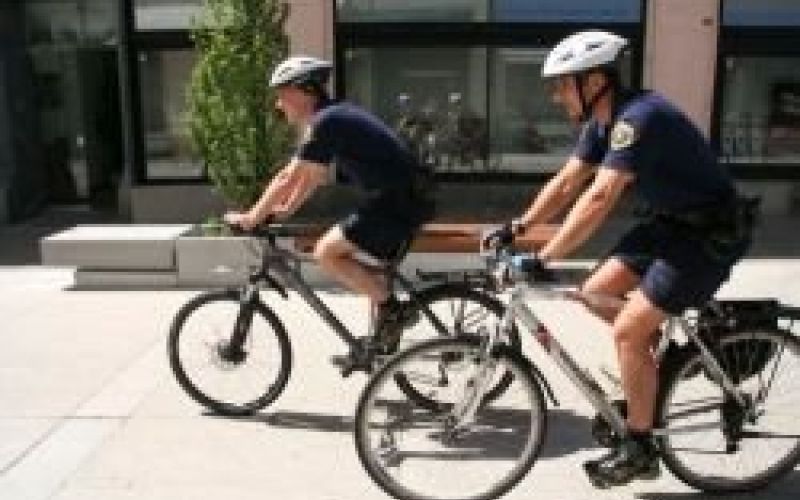 policisti_na_kolesu.jpg