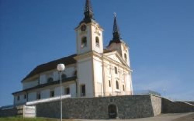 cerkev.jpg