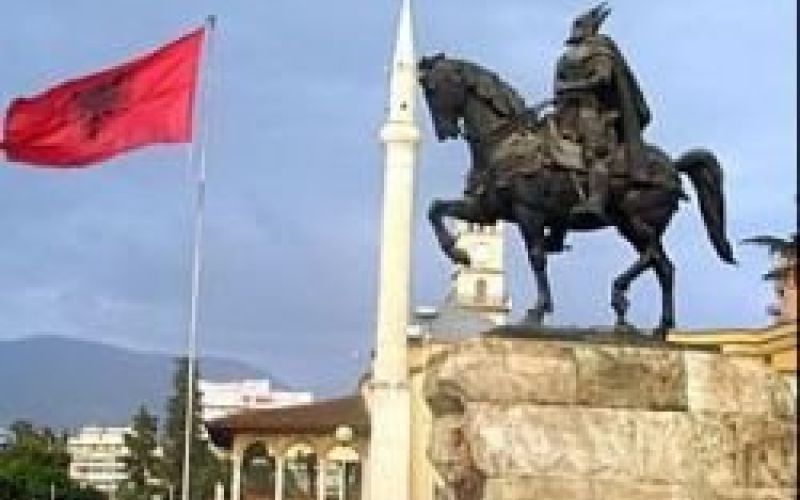 albanija_tirana_leze.jpg