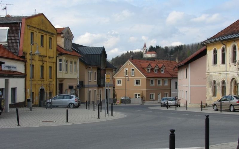 mokronog___trg.jpg
