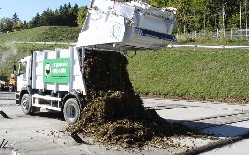 odlaganje_organskih_odpadkov_velika.jpg
