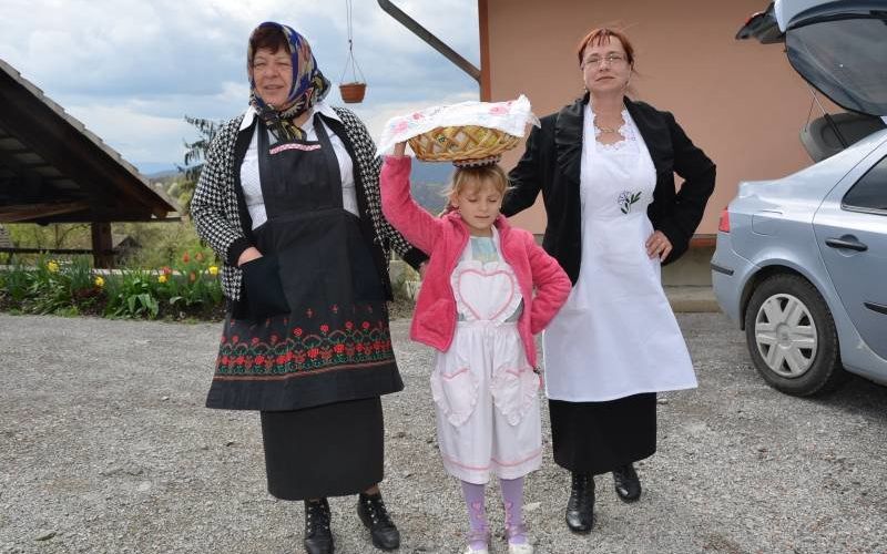 velikonocni_blagoslov_na_slancjem_vrhu_in_kovacevem_hribu001.jpg