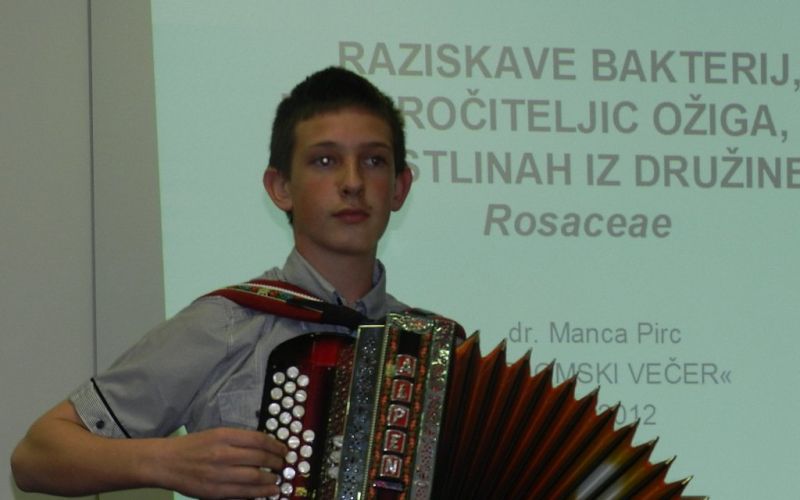 vecer_001.jpg