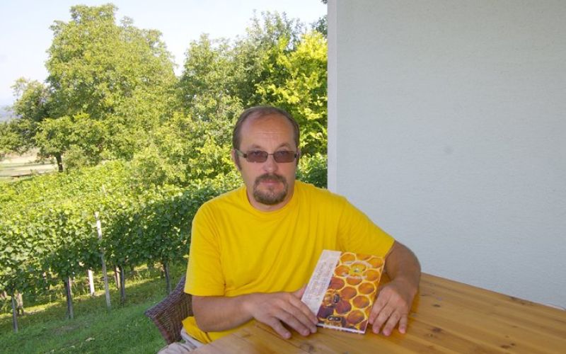 s_zbornik_novak.jpg