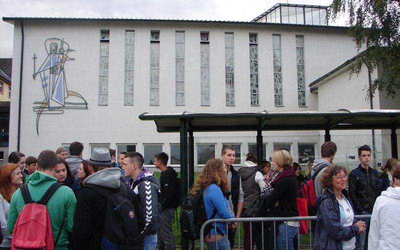 slovenia_lender_001.jpg
