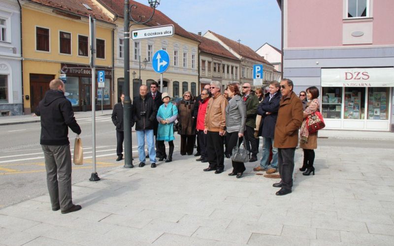 obisk_diplomatov_bre__ice_01.jpg