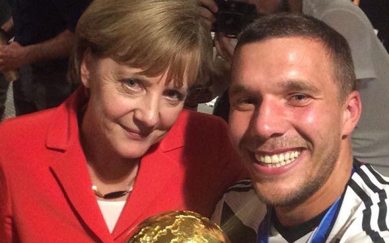 podolski merkel.jpg
