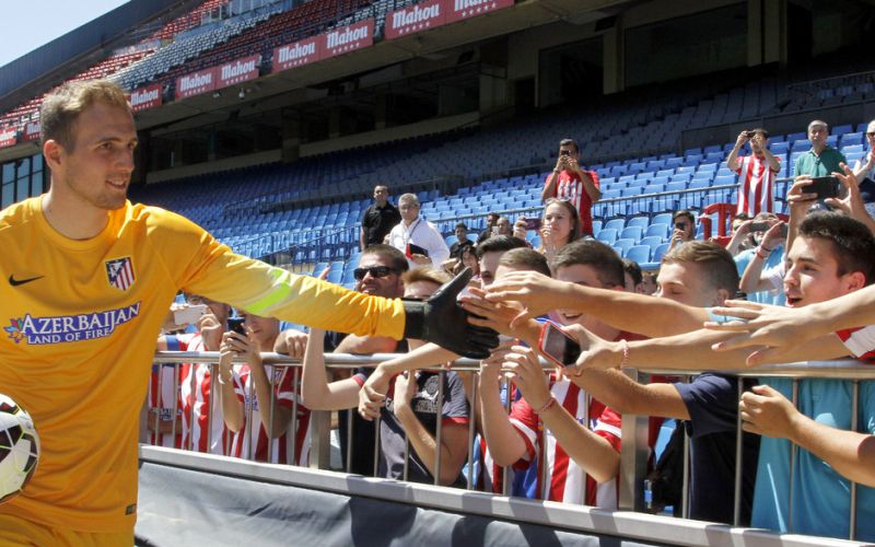 jan oblak3.jpg