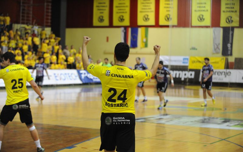 sostaric_1423 ap.JPG