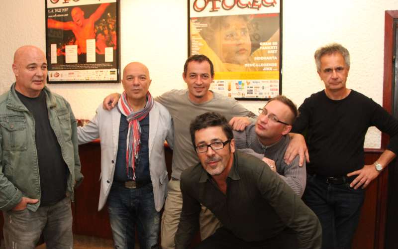 cveto___ali__desno__je_igral_na_prvem_in_zadnjem_rock_oto__cu.jpg