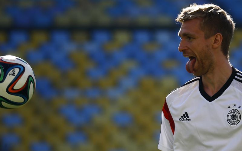 per mertesacker.jpg