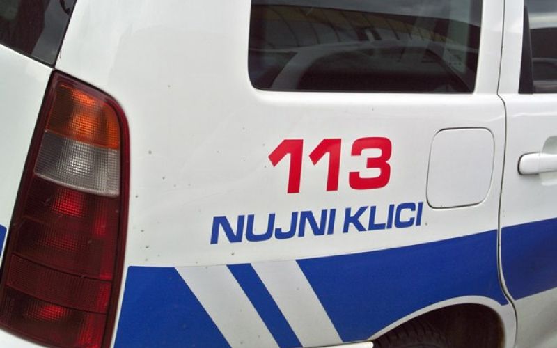policija-avto-113_bobo_07.04.14_0.jpg