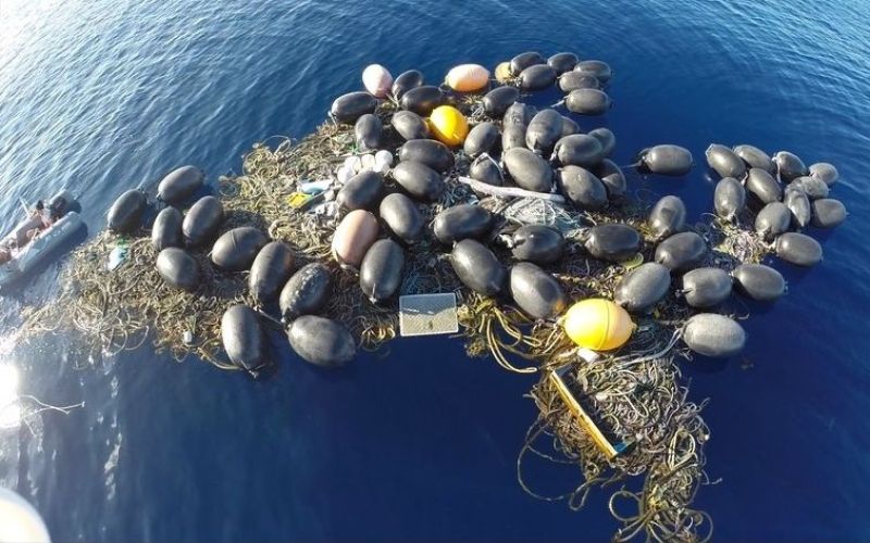 Smeti, ocean, morje, plastika.jpg