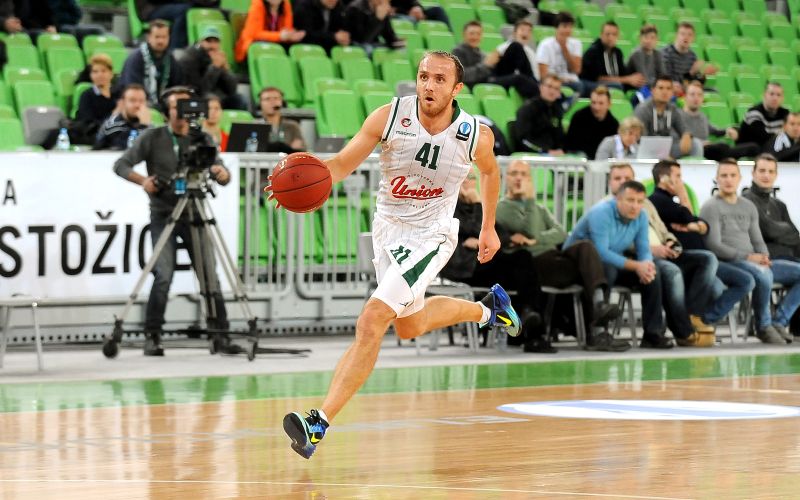 796-18-marinovic ap.JPG