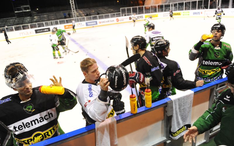hokej olimpija ap.jpg
