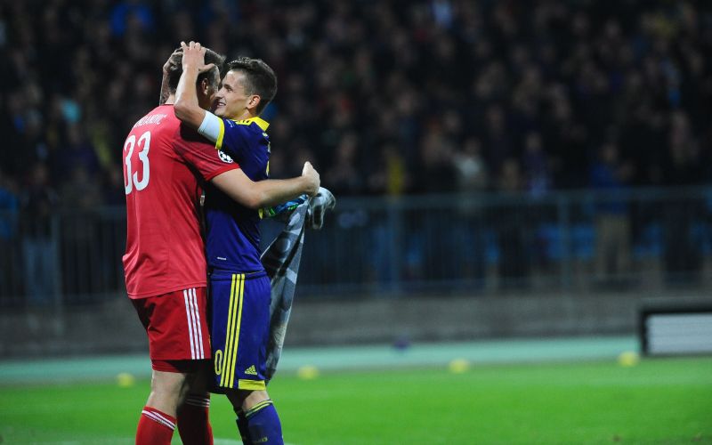 812-2-handanovic stojanovic gw.jpg