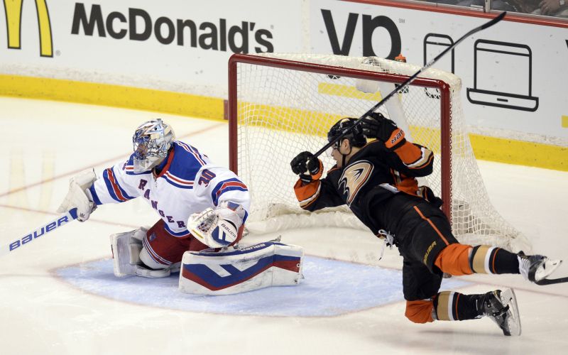 rangers anaheim.jpg