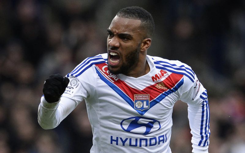 lacazette.jpg